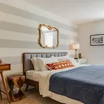 Beautiful & Stylish 2 Bdr Hosted By Stayrafa